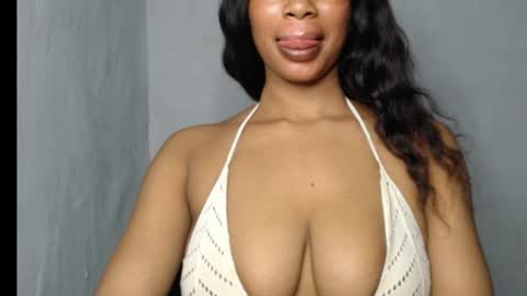 Snapshot of choco_chocoxx chatting on 2, 4, 2026 ESTHER online show from 2, 4, 2026