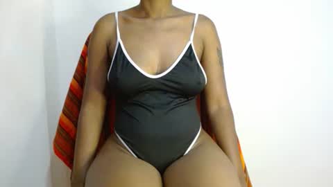 Snapshot of choco_sweee chatting on 12, 3, 2025 Maddie online show from 12, 3, 2025