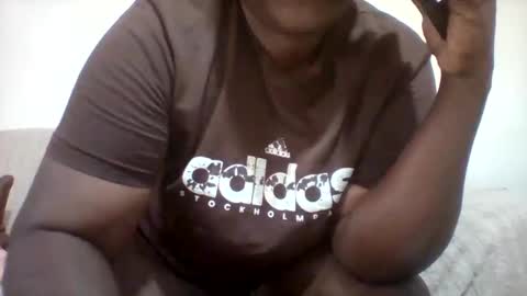 chocobabe002 online show from 29, 10, 2025