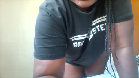 chocobabe002 online show from 28, 3, 2026