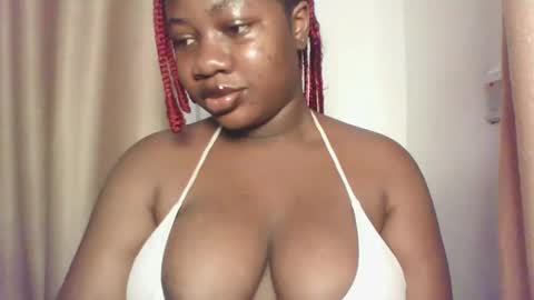 chocolateassgirl61 online show from 16, 12, 2025