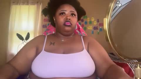 Snapshot of chocolatebunnyxx69 chatting on 10, 5, 2026 Melina online show from 10, 5, 2026