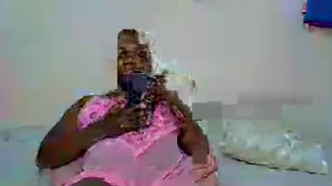 Chocolate Ebony online show from 7, 8, 2026