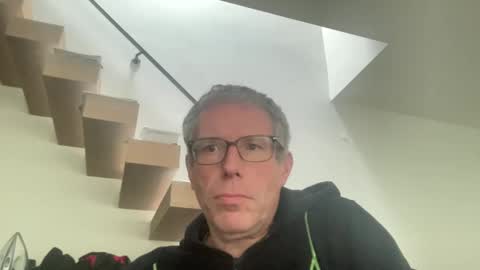 choupipat1 online show from 27, 2, 2025