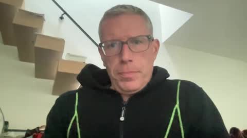 choupipat1 online show from 11, 3, 2025