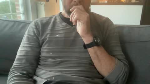 chris13abcd online show from 23, 12, 2025