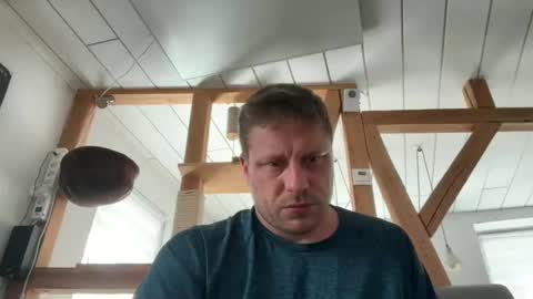 Snapshot of chris164 chatting on 23, 4, 2026 Chris online show from 23, 4, 2026
