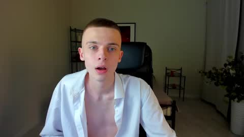   Chris Brown  online show from 3, 3, 2025