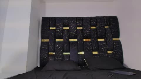 Chris B online show from 22, 12, 2025