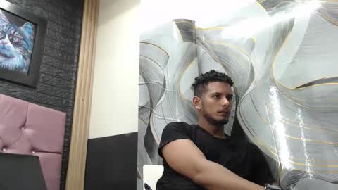 chris_dick2 online show from 6, 11, 2025