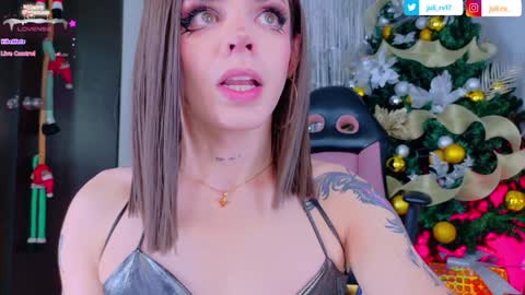 Snapshot of chris_parker01 chatting on 3, 1, 2025 juli Instagram july rv17 - Twitter juli rv17 online show from 3, 1, 2025