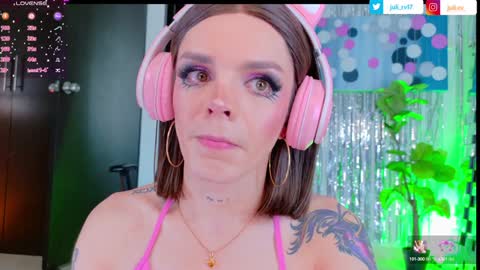 Snapshot of chris_parker01 chatting on 21, 1, 2025 juli Instagram july rv17 - Twitter juli rv17 online show from 21, 1, 2025