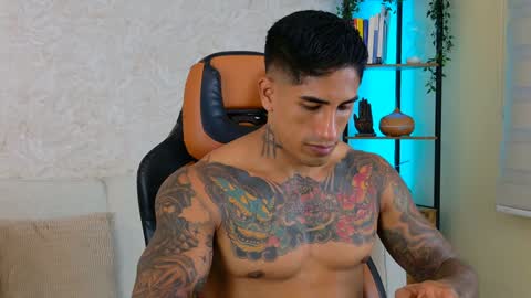 chris reilly online show from 31, 1, 2025