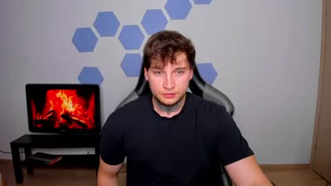 Chris Tyson online show from 21, 6, 2026