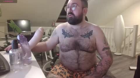 Snapshot of chriscubxxx chatting on 7, 1, 2026 chriscubxxx online show from 7, 1, 2026