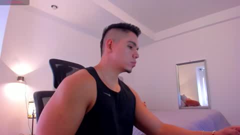 Snapshot of chrismorgan24 chatting on 8, 10, 2025 chrismorgan24 online show from 8, 10, 2025