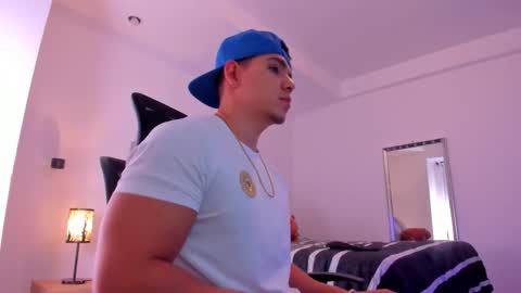 Snapshot of chrismorgan24 chatting on 23, 11, 2025 chrismorgan24 online show from 23, 11, 2025