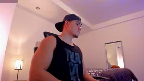 Snapshot of chrismorgan24 chatting on 14, 12, 2025 chrismorgan24 online show from 14, 12, 2025