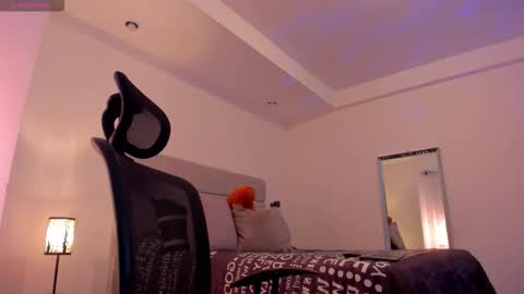 Snapshot of chrismorgan24 chatting on 18, 12, 2025 chrismorgan24 online show from 18, 12, 2025