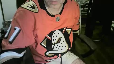 chrisprngr online show from 28, 9, 2025