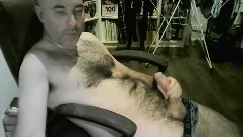 chrisprngr online show from 5, 3, 2026