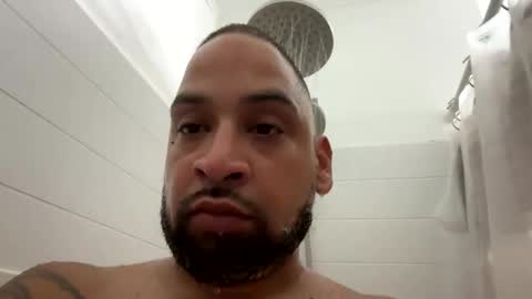 Snapshot of chrisr4203 chatting on 12, 11, 2025 chrisr4203 online show from 12, 11, 2025