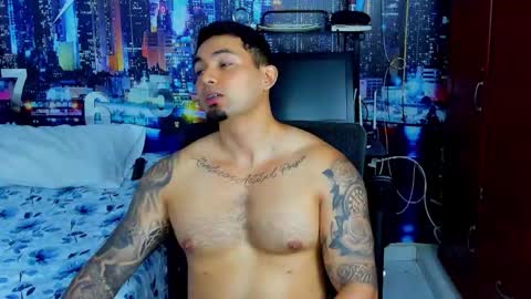 Chriss Stewart online show from 1, 10, 2025