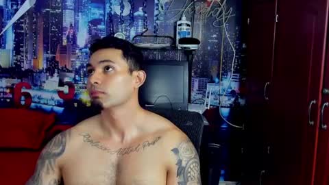 Chriss Stewart online show from 5, 8, 2026