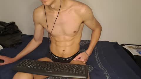 Christopher online show from 22, 2, 2025