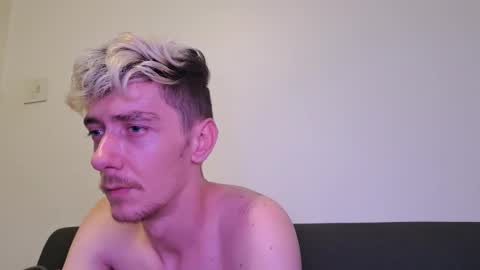 Christopher online show from 25, 11, 2025