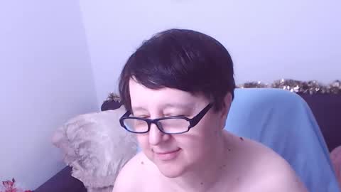 Christa online show from 13, 12, 2025