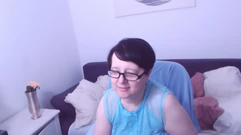 Christa online show from 28, 6, 2026