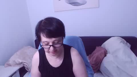 Christa online show from 5, 7, 2026