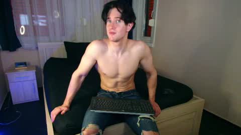 UPVOTE ME ------  ILL DO SOMETHING FOR FREE online show from 22, 7, 2026