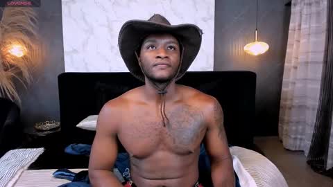 Christian Lewis online show from 4, 3, 2025