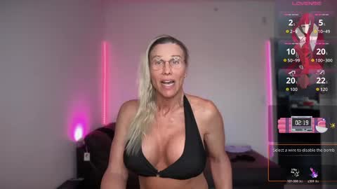 Snapshot of christinabruce chatting on 21, 5, 2026 Chris Tina Bruce online show from 21, 5, 2026