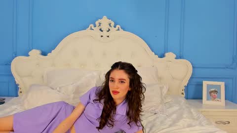 christinaconte online show from 9, 3, 2025