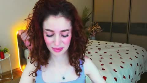 christinaconteeree online show from 3, 4, 2026