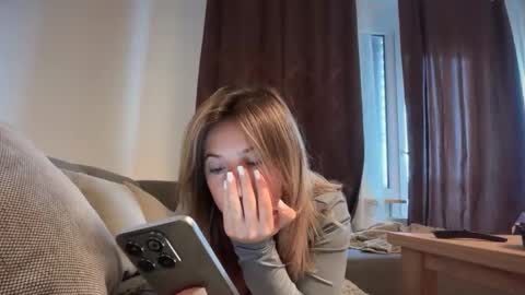 Christine online show from 2, 11, 2025