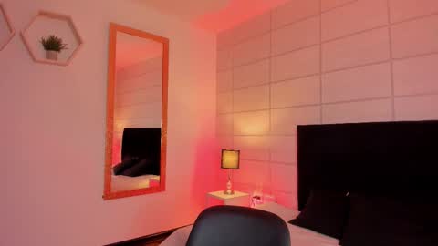 Snapshot of christine_harper chatting on 19, 1, 2026 Christine online show from 19, 1, 2026