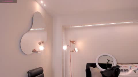 Christine Ford online show from 19, 2, 2026