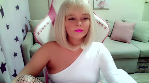 Christi online show from 8, 2, 2025