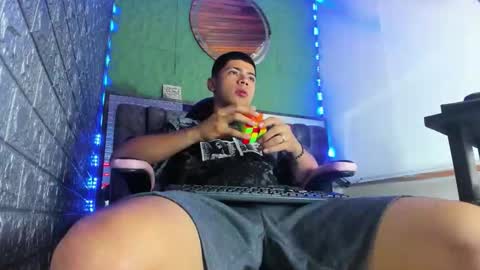 Christoper Giraldo online show from 11, 3, 2026