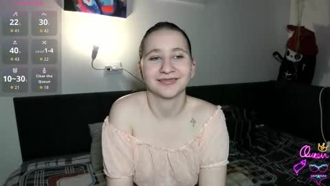 christyw3b online show from 8, 3, 2026