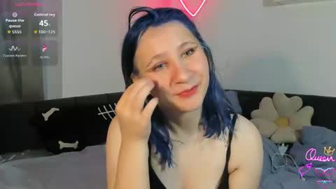 christyw3b online show from 4, 8, 2026