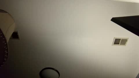 chrisw8121 online show from 10, 3, 2026