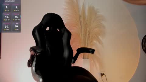 chrizmacgregor online show from 7, 10, 2025