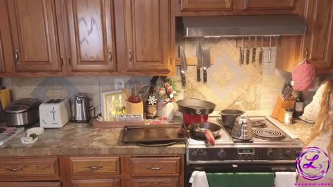 Snapshot of chroniclove chatting on 12, 1, 2025 Marley online show from 12, 1, 2025