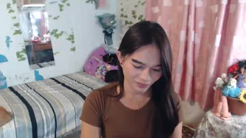 Snapshot of chrysadel chatting on 20, 2, 2025 Ur Suraya22 online show from 20, 2, 2025