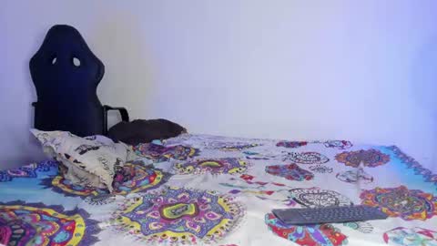 Karlay online show from 9, 6, 2026